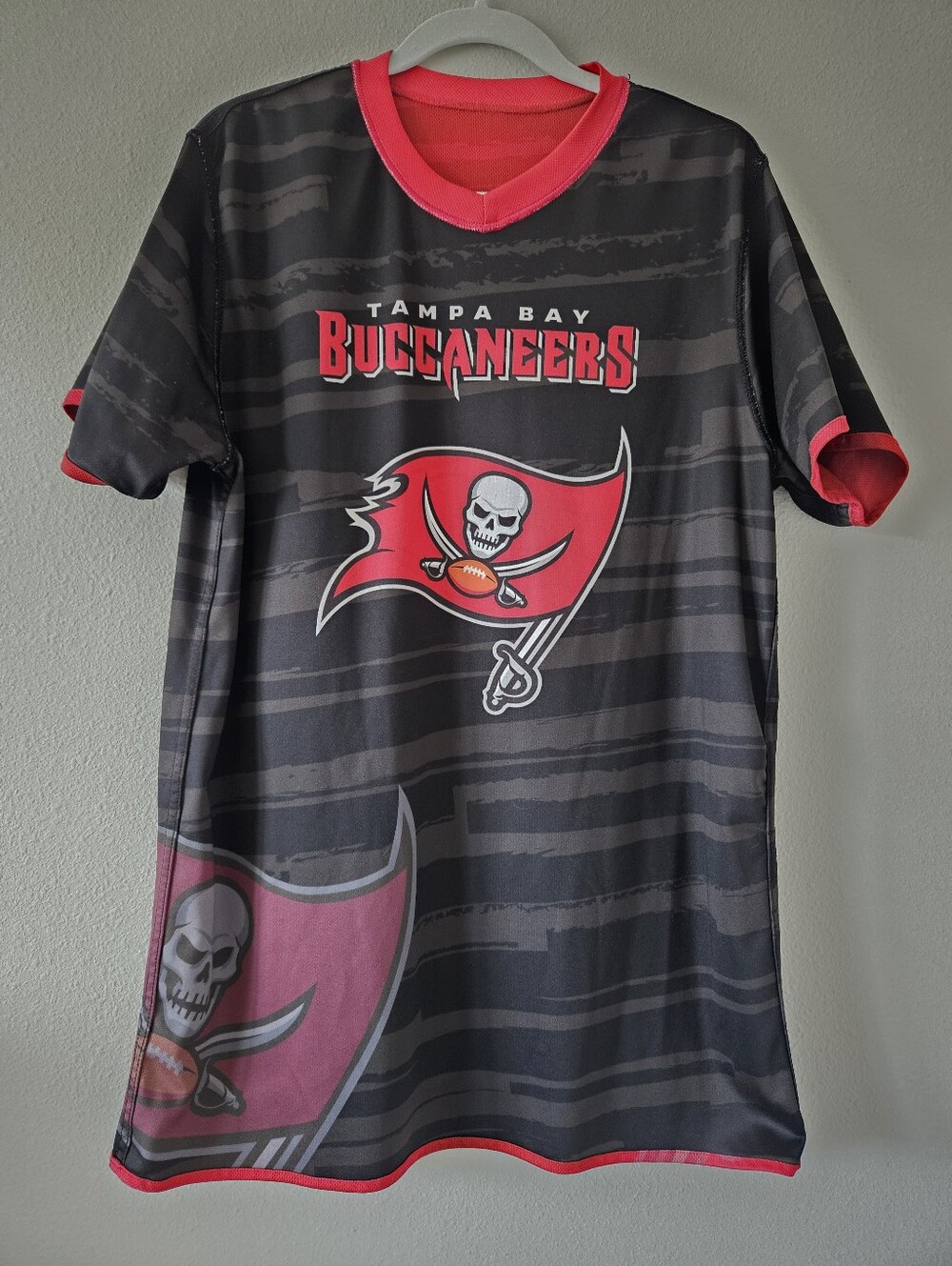 NFL Flag Buccaneers Shirt